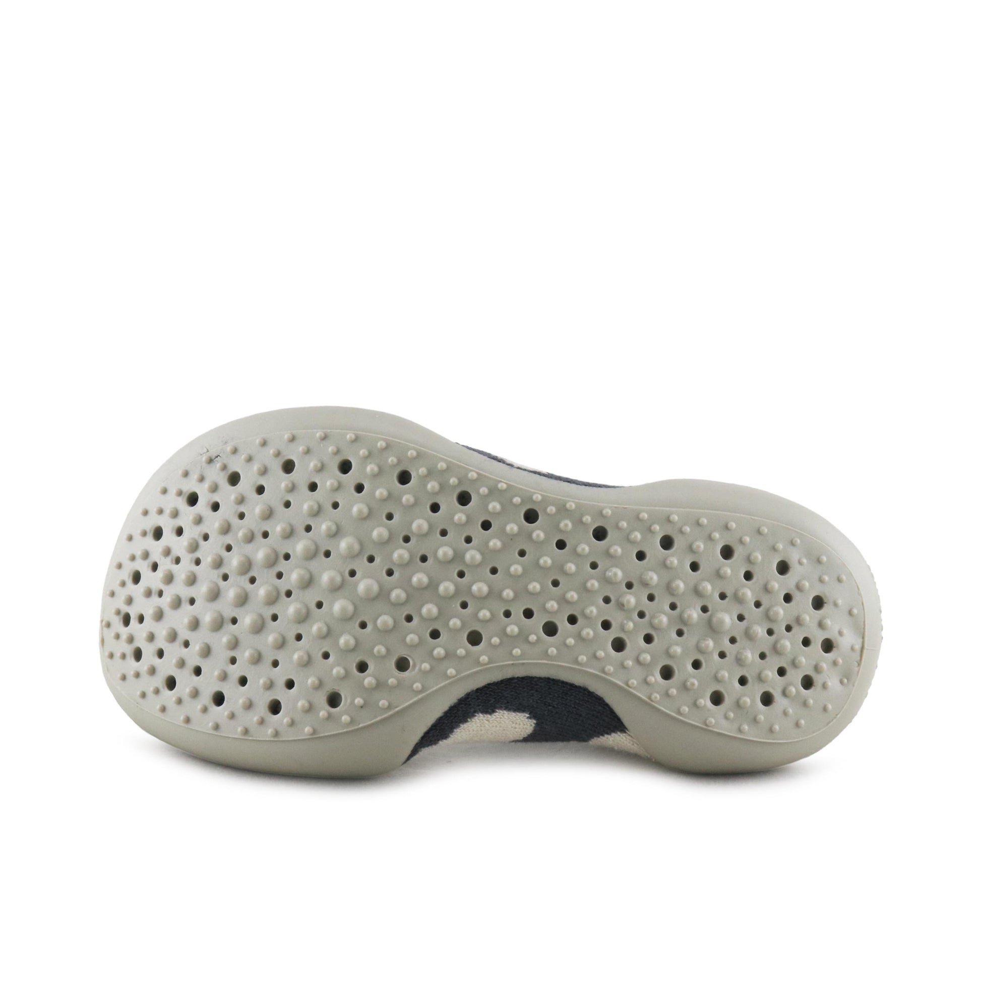 Zapatilla para casa cerrada gris E5493B de Collégien - E5493B-16-4.jpg