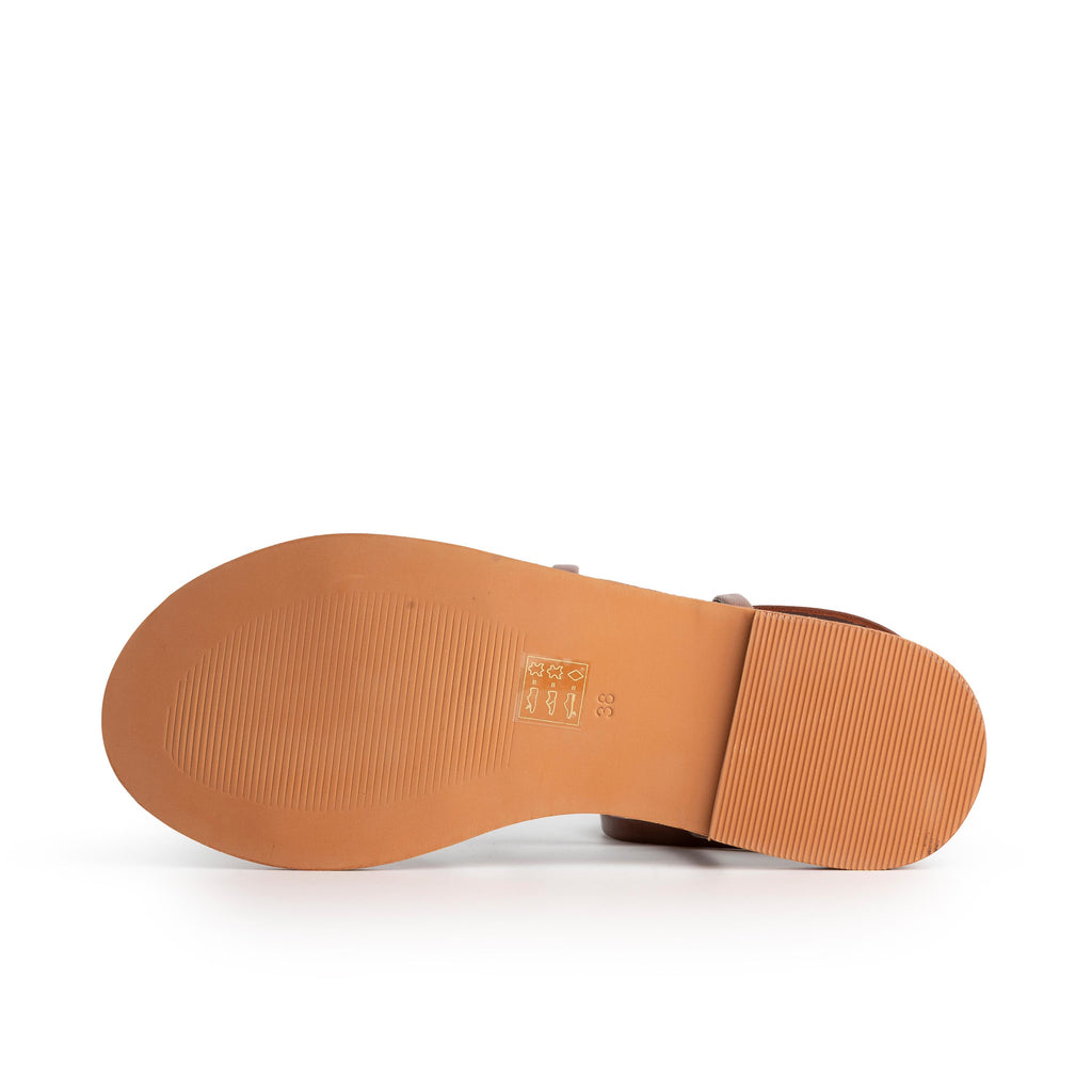 Sandalia cuero ELAINE 220V