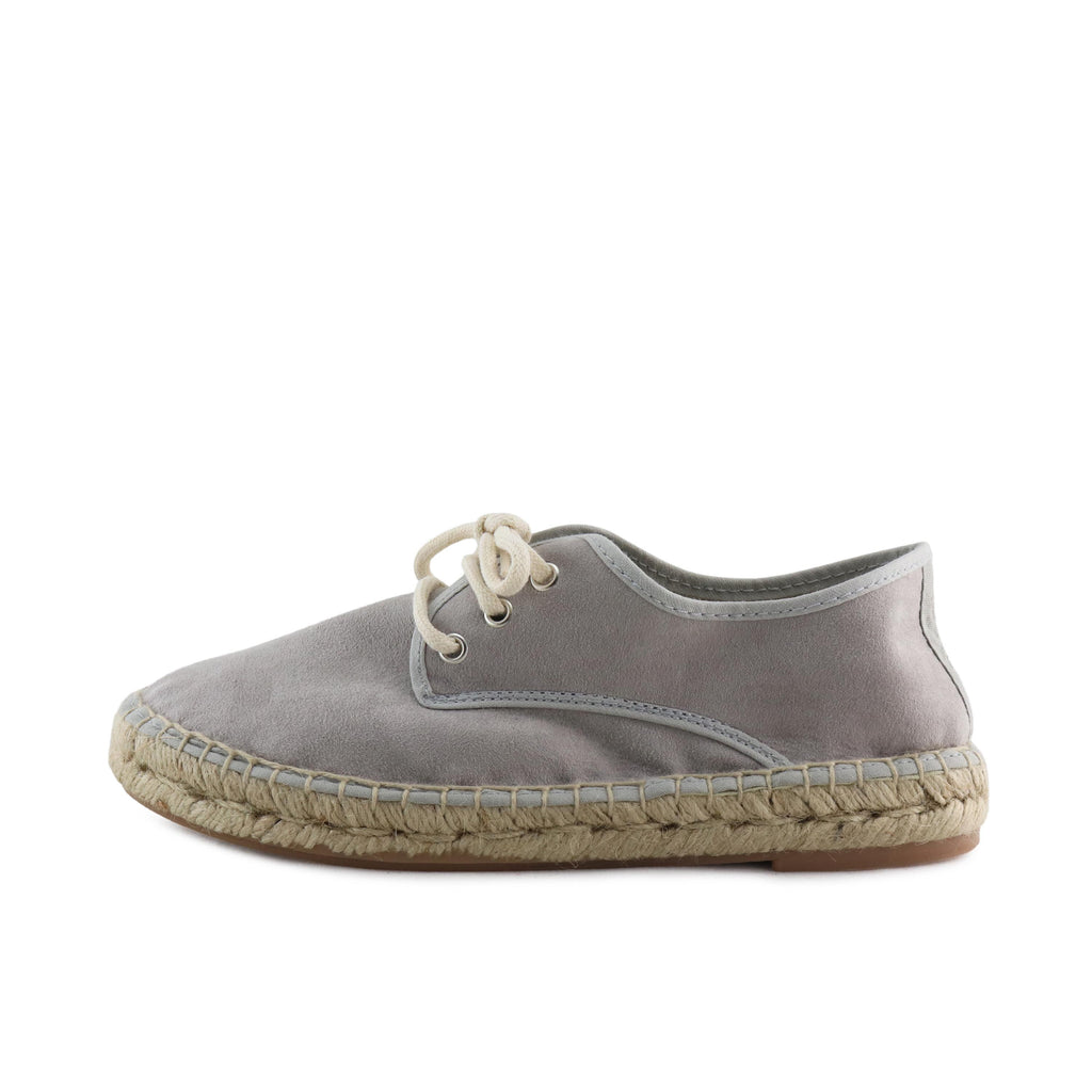 Alpargata cerrada gris claro con cordón ETANCOR Pepa&Cris - ETANCOR-17-1.jpg