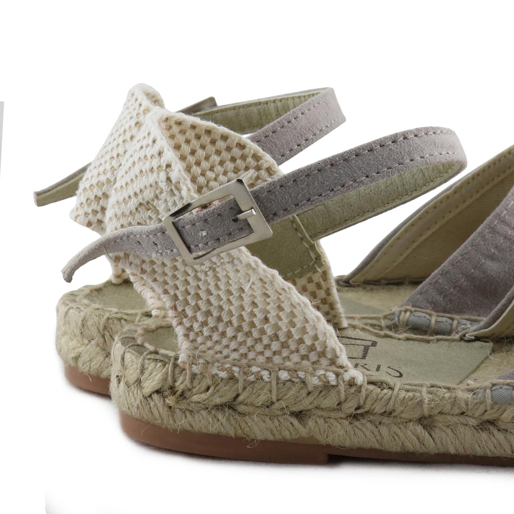 Alpargata cerrada gris claro de hebilla ETANSAND Pepa&Cris - ETANSAND-17-6.jpg