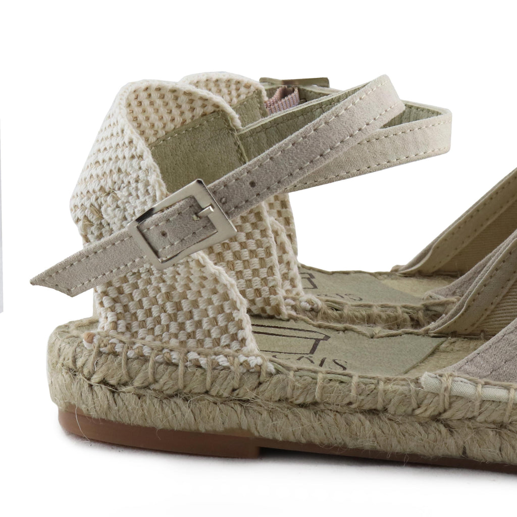 Alpargata cerrada beige con hebilla ETANSAND Pepa&Cris - ETANSAND-9-6.jpg