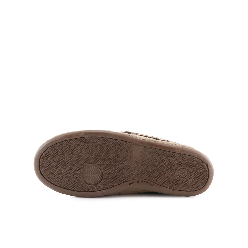 Bota taupe con cordón FLECOS de Pepa & Cris - FLECOS-115-4.jpg