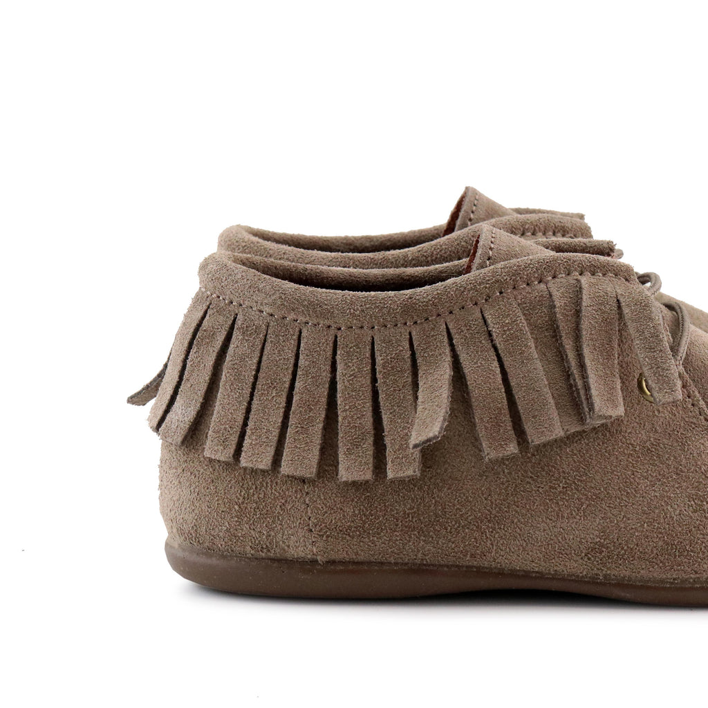 Bota taupe con cordón FLECOS de Pepa & Cris - FLECOS-115-5.jpg