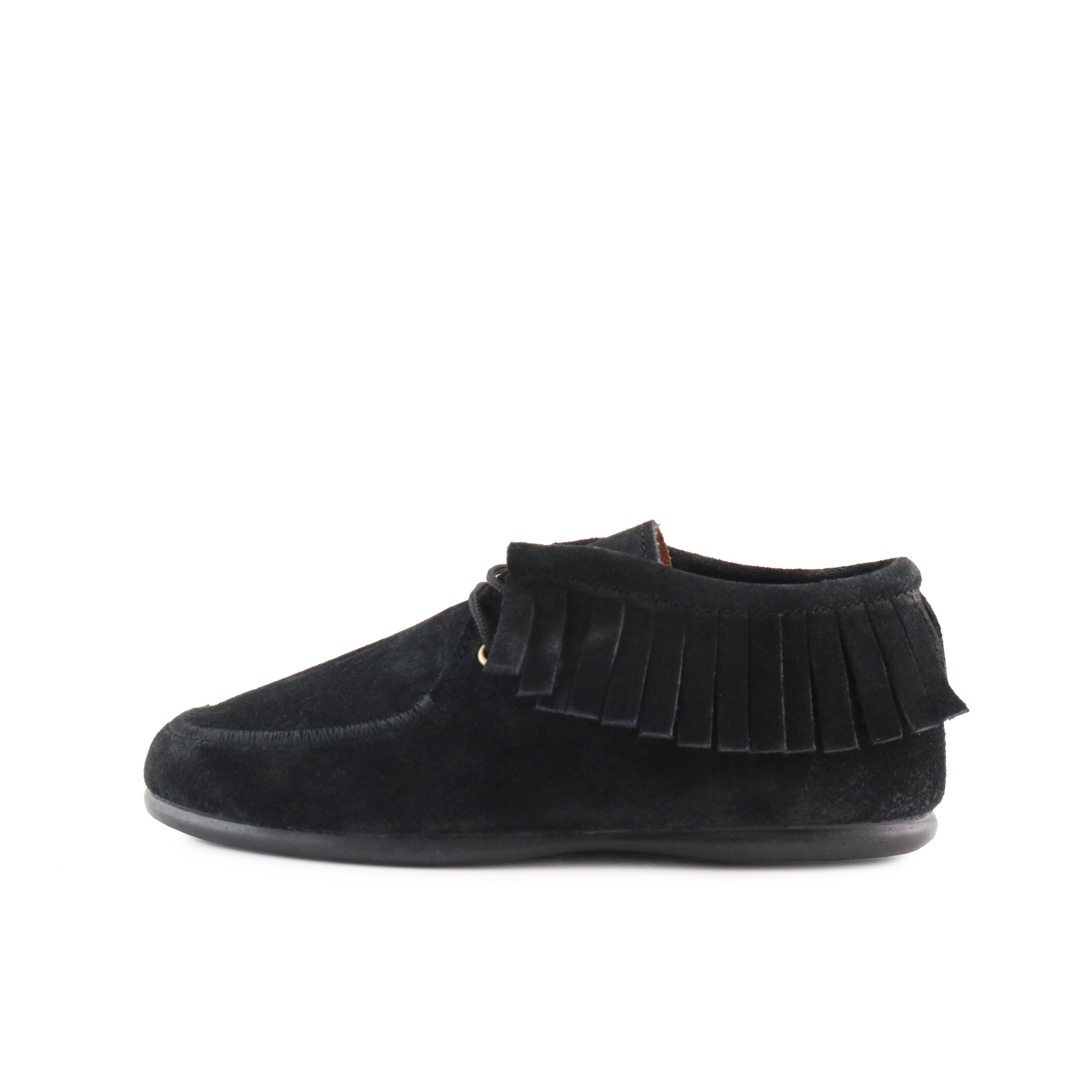 Bota serraje negro con cordón FLECOS de Pepa & Cris - FLECOS-31-1.jpg