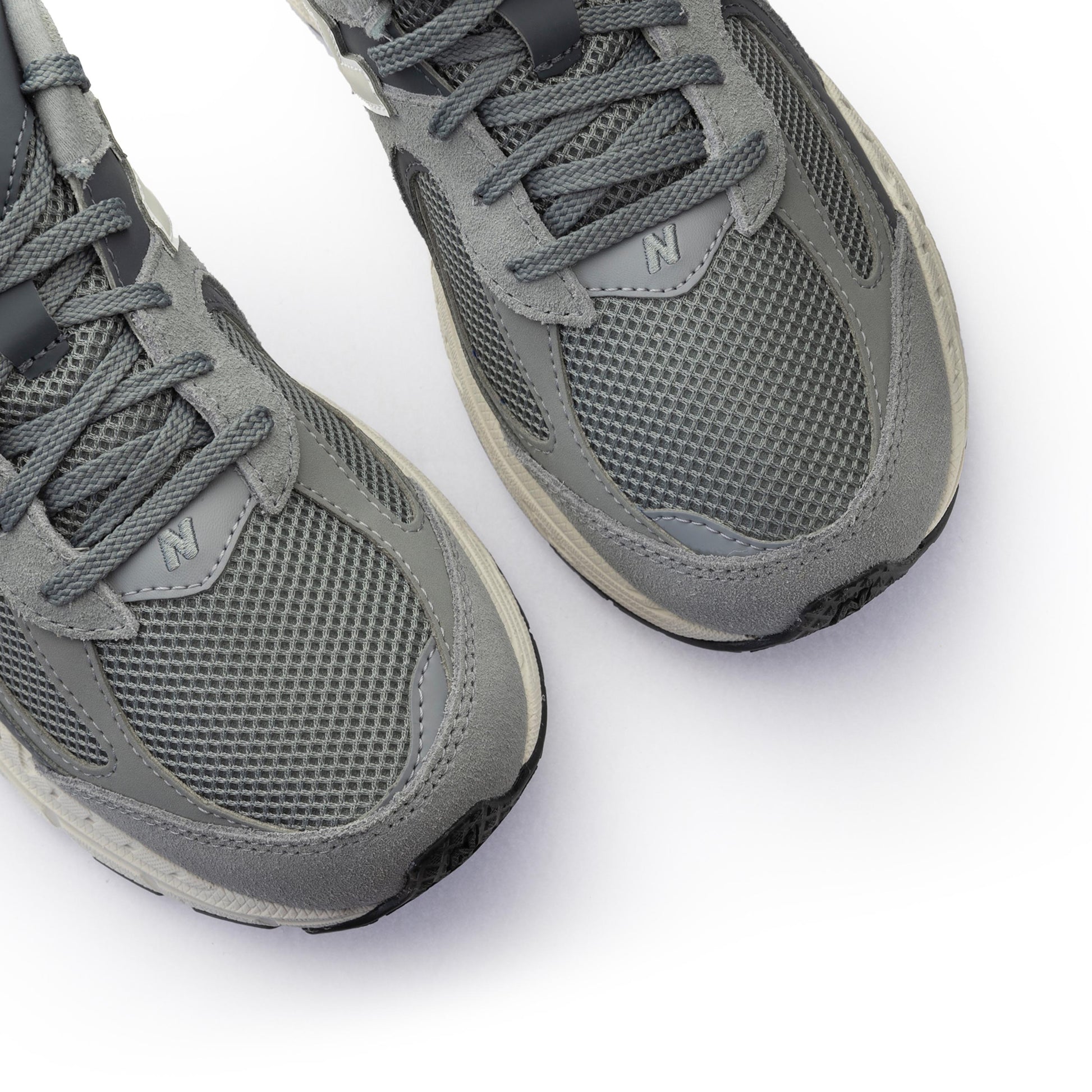 Deportiva ante gris con cordón GC2002ST New Balance - GC2002ST-121-6.jpg