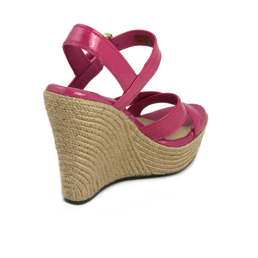 Sandalia de tacón charol rosa con hebilla JACKILYN UGG - JACKILYN-55-3.jpg