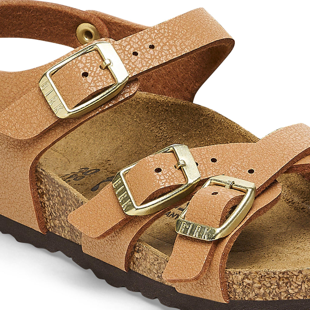 Sandalia plana teja con hebilla KUMBA de Birkenstock - KUMBA-98-4.jpg