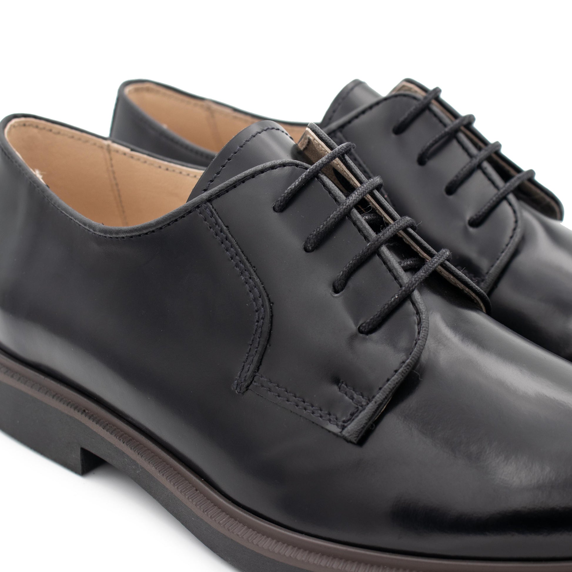 Blucher liso elegante flo negro con cordón LOBULI Jeromín - LOBULI-29-5.jpg