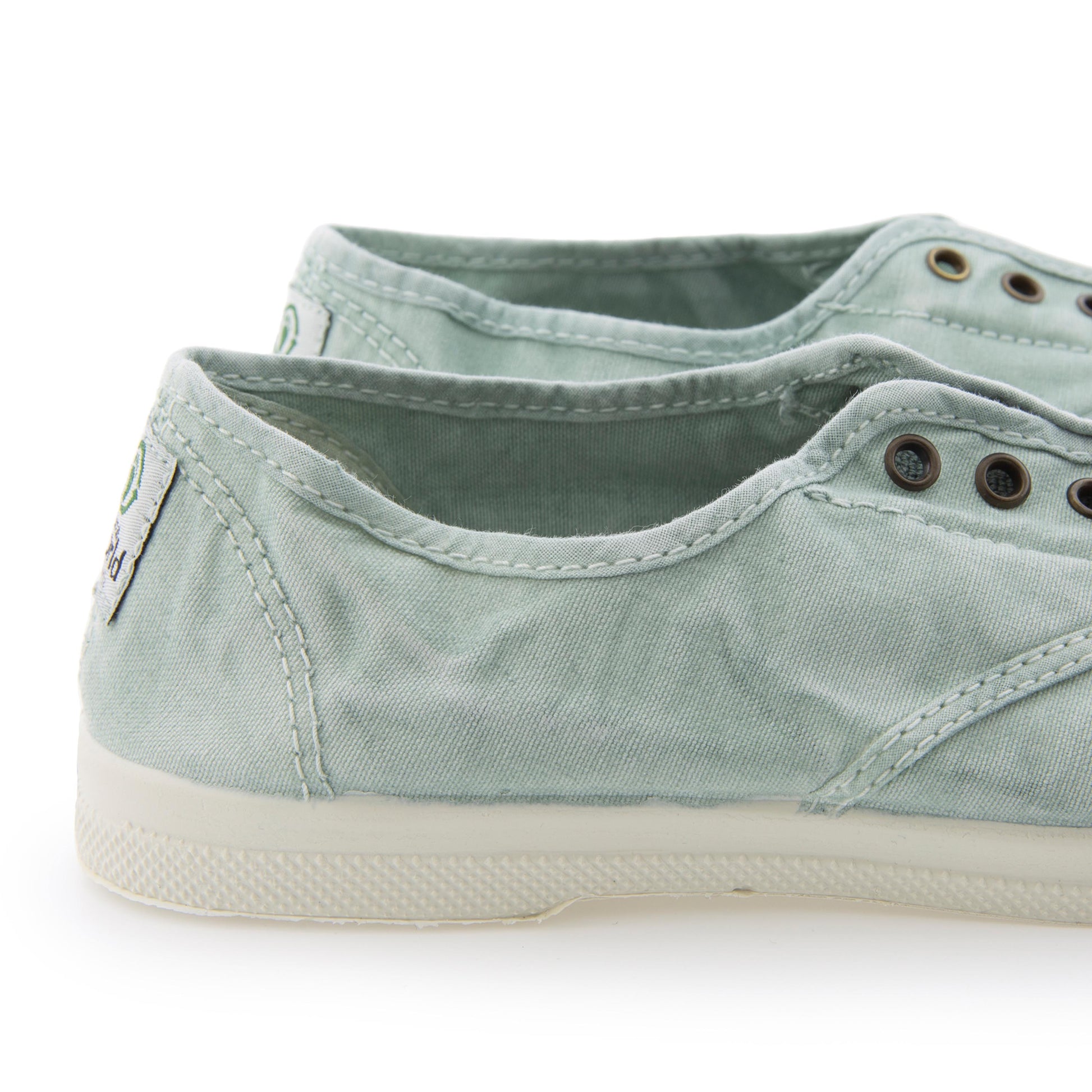 Zapatilla aqua con cordón y elástico LONA102 Natural World - LONA102-395-5.jpg