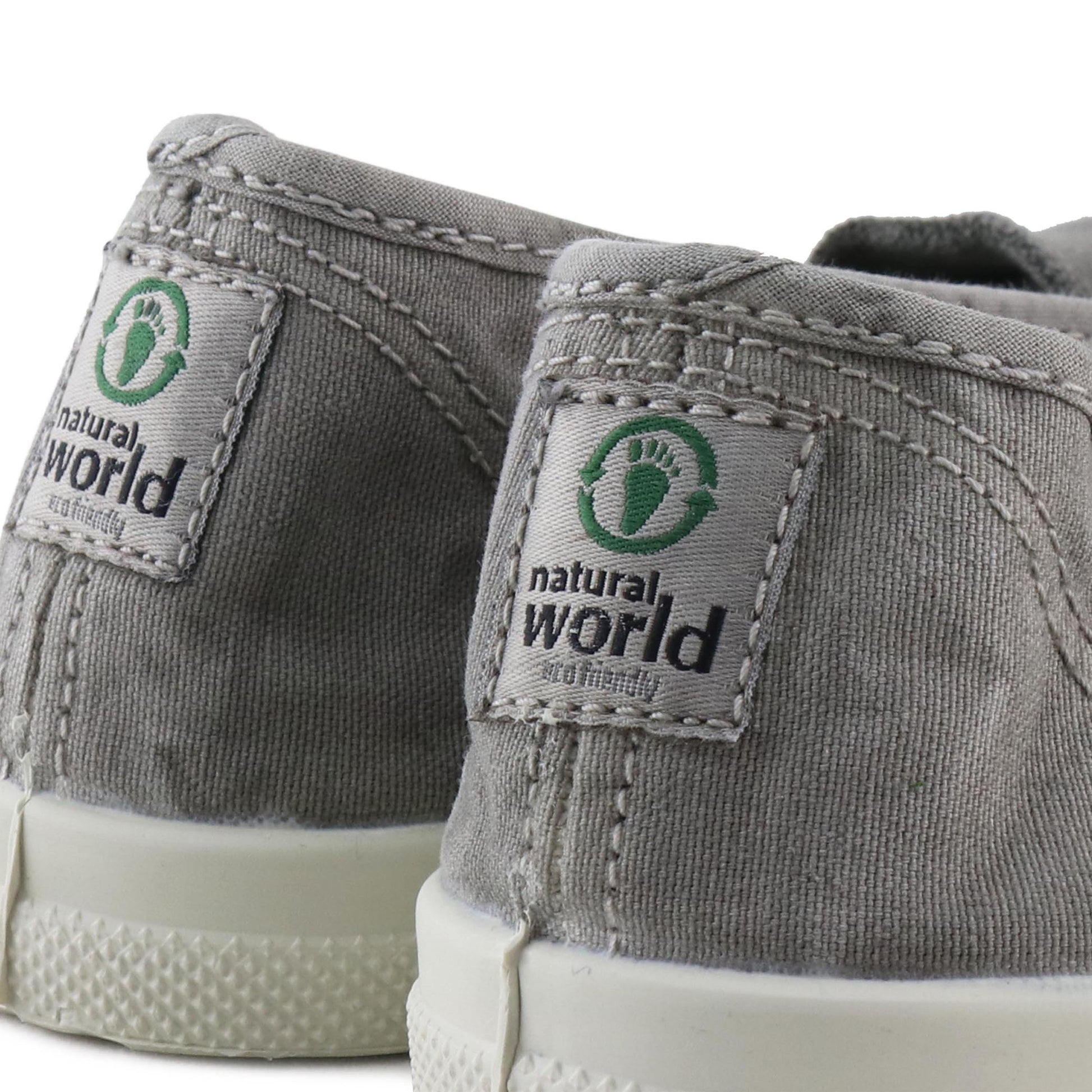 Zapatilla gris claro de elástico LONA103 Natural World - LONA103-349-6.jpg