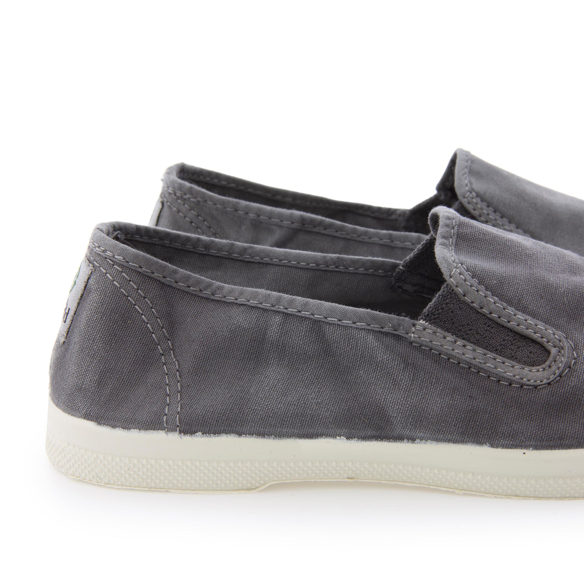 Zapatilla gris lavado con elástico LONA112 Natural World - LONA112-131-5.jpg