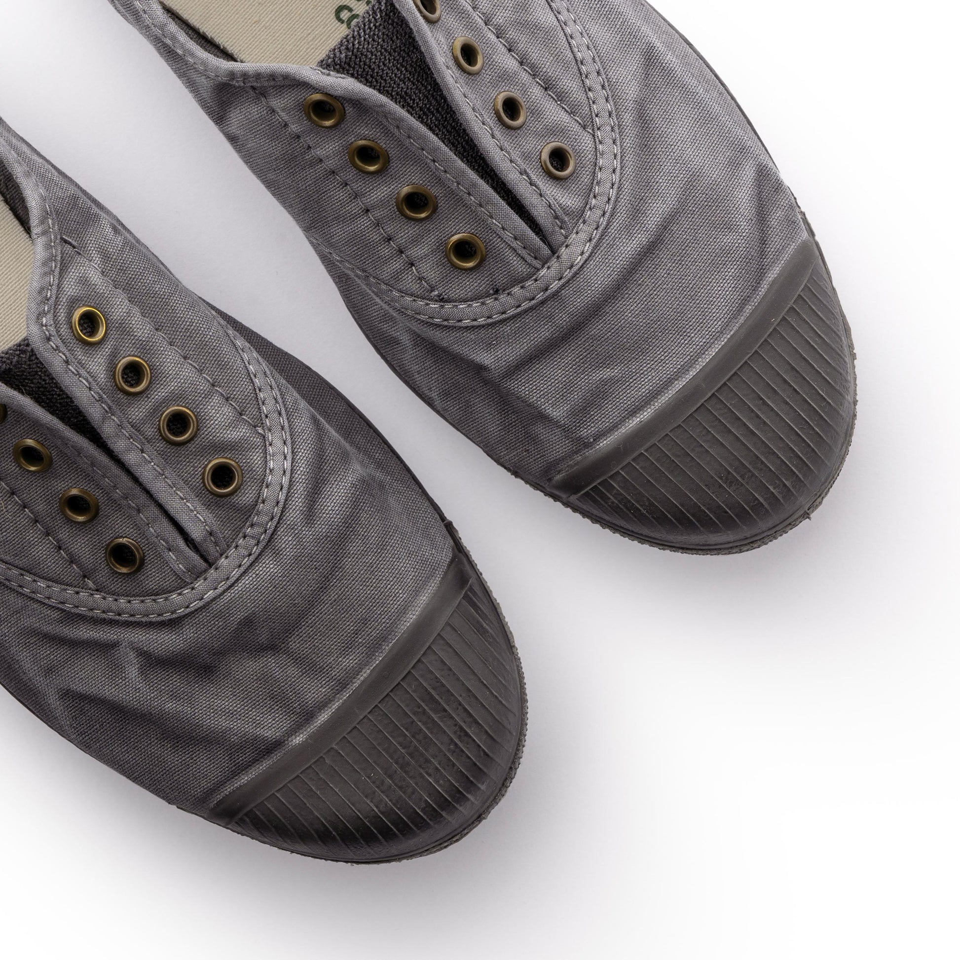 Zapatilla gris con cordón y elástico LONA133 Natural World - LONA133-162-6.jpg