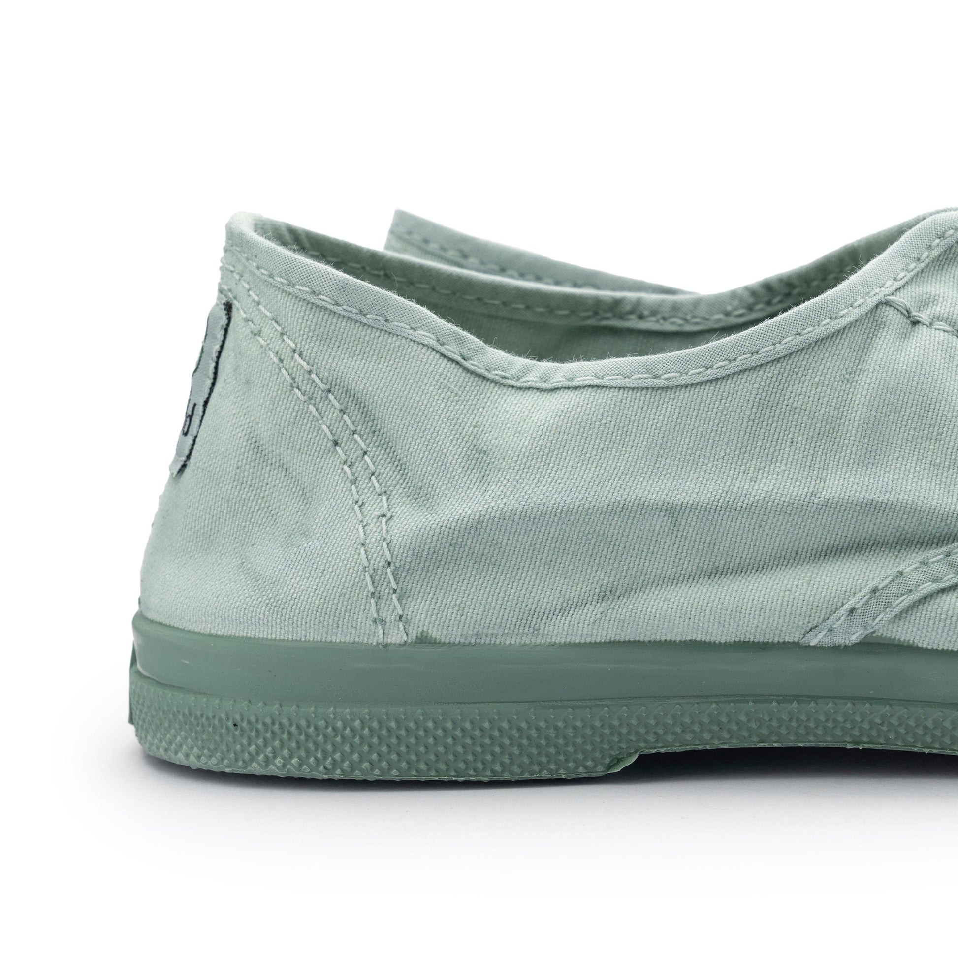 Zapatilla aqua con cordón y elástico LONA133 Natural World - LONA133-582-5.jpg