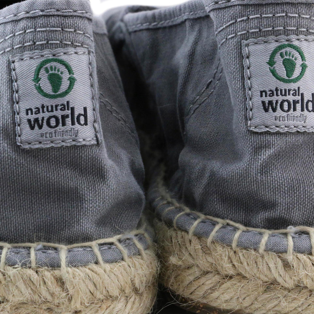 Alpargata cerrada gris de elástico LONA325 Natural World - LONA325-131-6.jpg