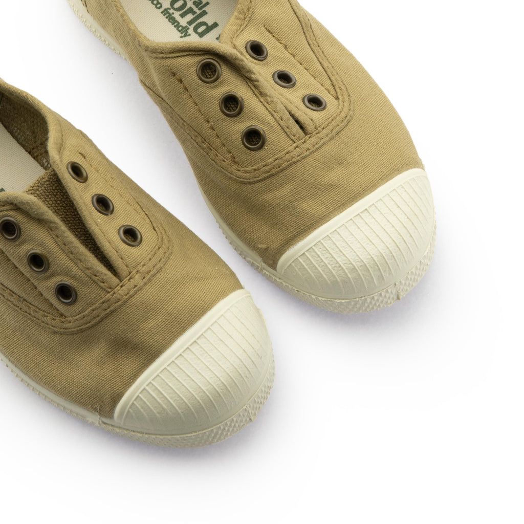 Zapatilla camel con elástico LONA470 Natural World - LONA470-67-6.jpg