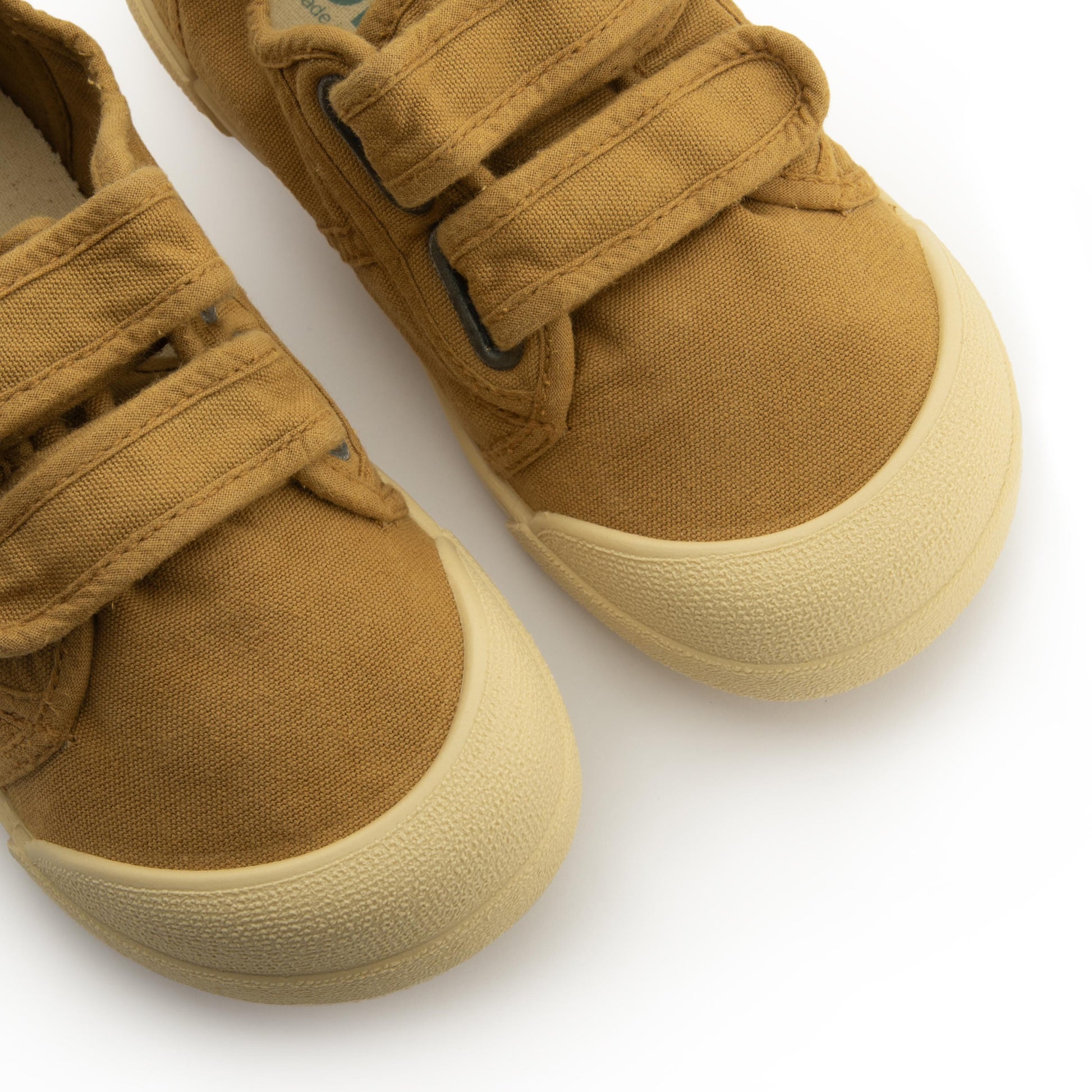 Zapatilla barefoot mostaza con velcro LONAV de Igor - LONAV-251-6.jpg