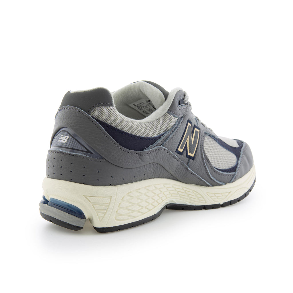 Deportiva gris con cordón M2002RHP de New Balance - M2002RHP-16-3.jpg