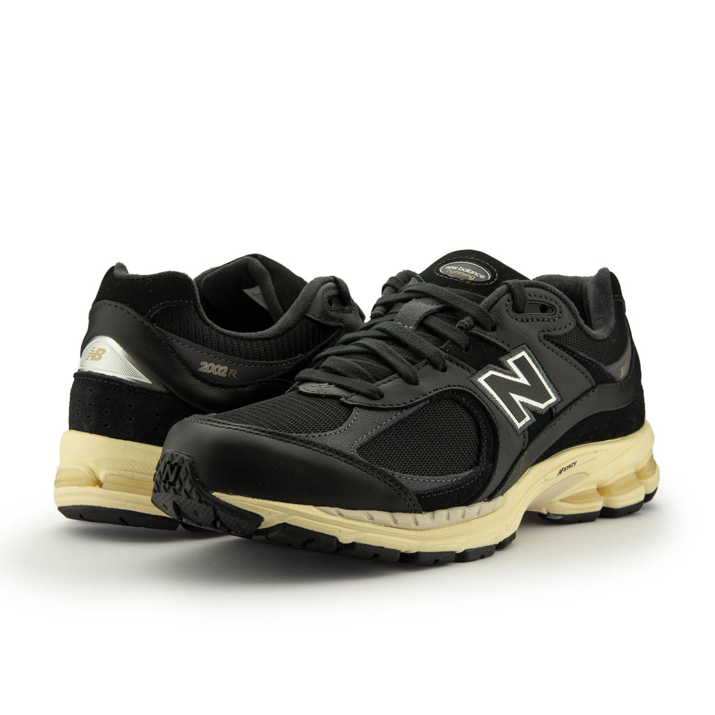 Deportiva negro con cordón M2002RIB de New Balance - M2002RIB-20-2.jpg