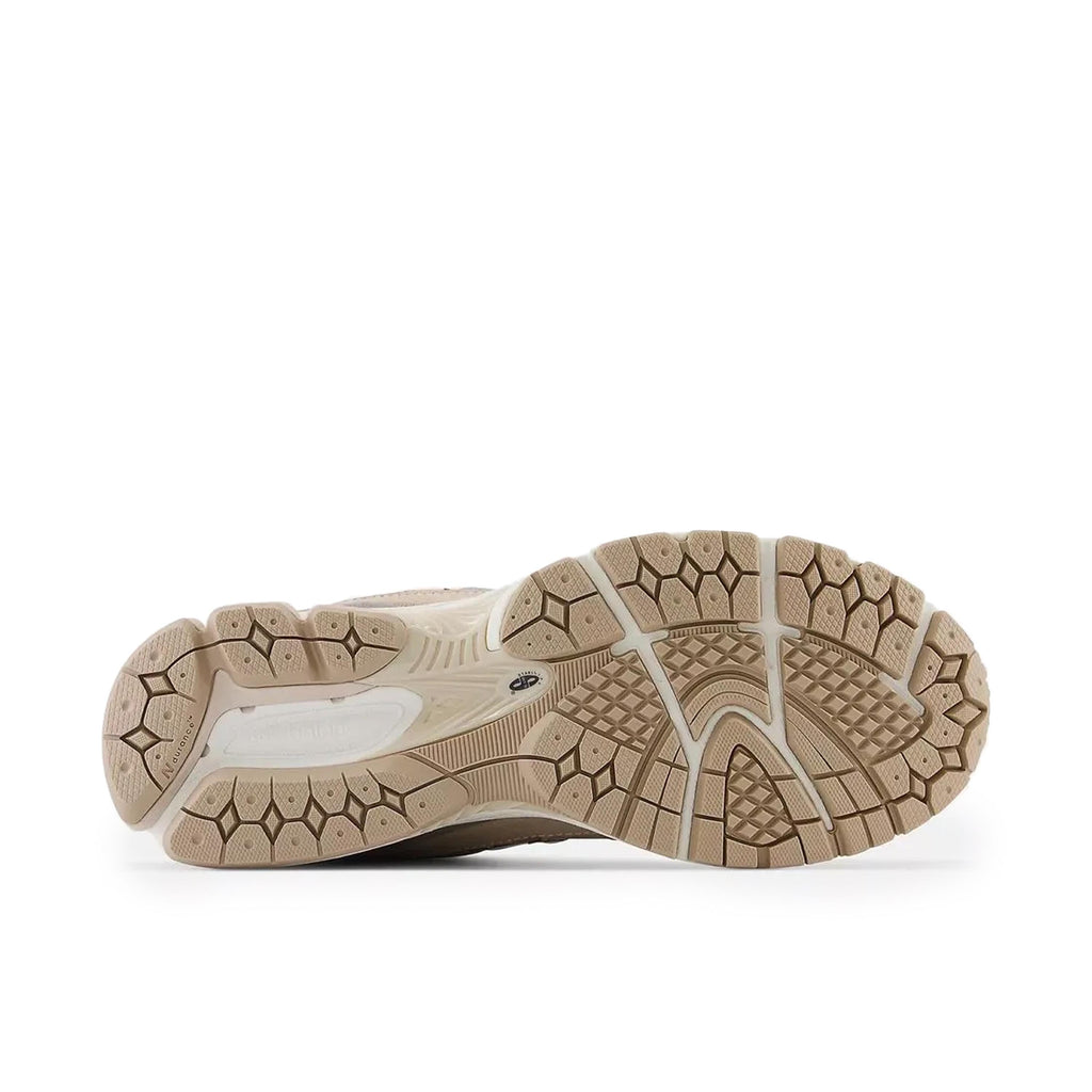 Deportiva tostado M2002RSI New Balance