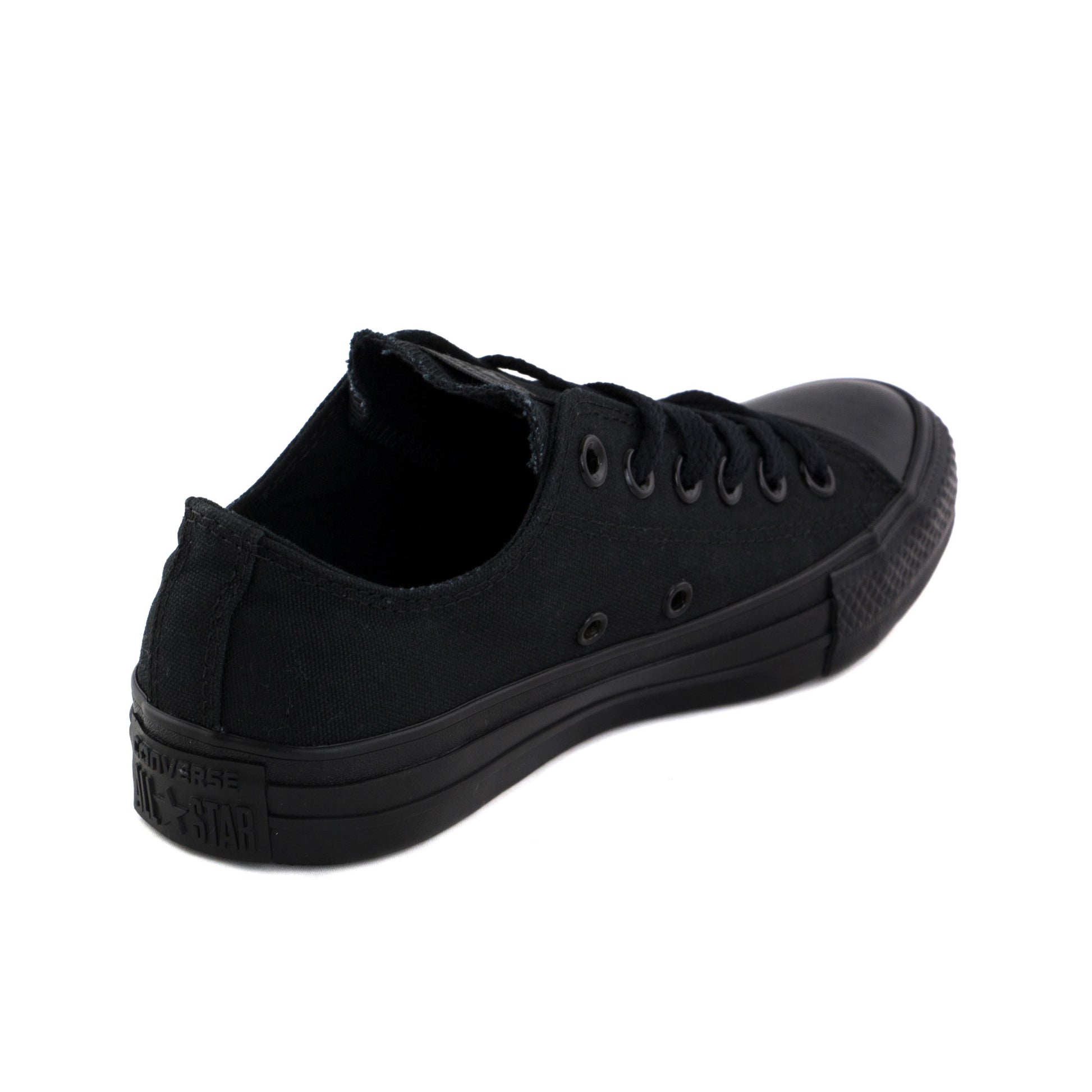Zapatilla total negro con cordón M5039C Converse - M5039C-253-3.jpg