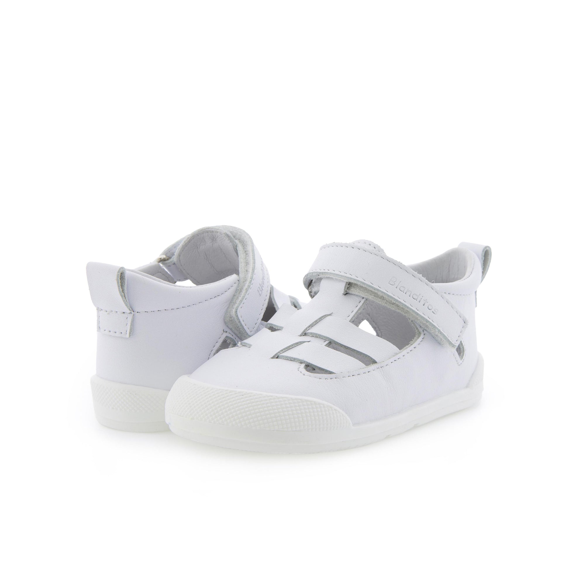 Pepito barefoot blanco con velcro MARP de Blanditos - MARP-30-2.jpg