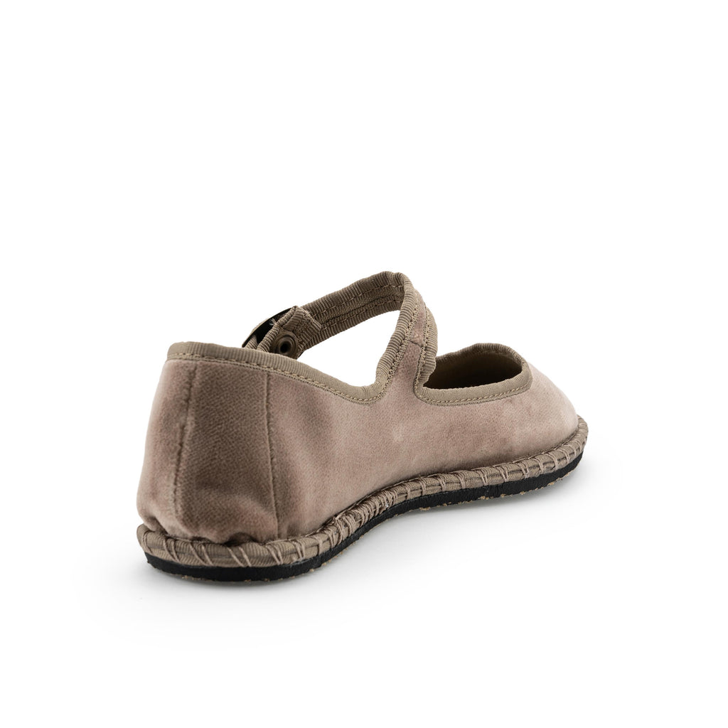 Mercedita veneciana taupe con hebilla MERTOP Pepa&Cris - MERTOP-115-3.jpg