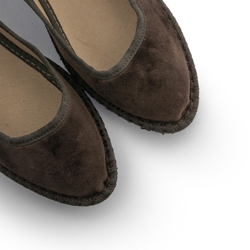 Mercedita veneciana marrón con hebilla MERTOP Pepa & Cris