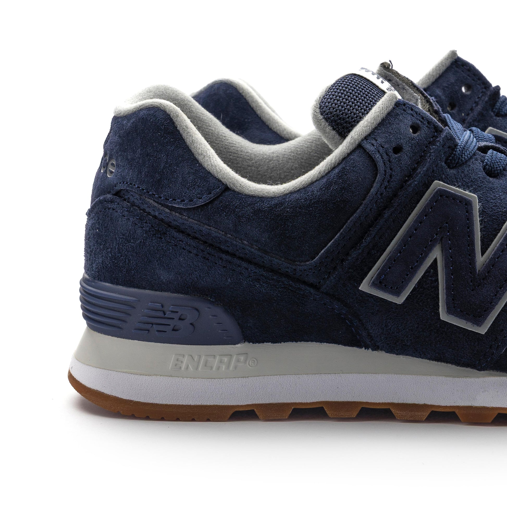 Deportiva ante azul con cordón ML574EPA New Balance