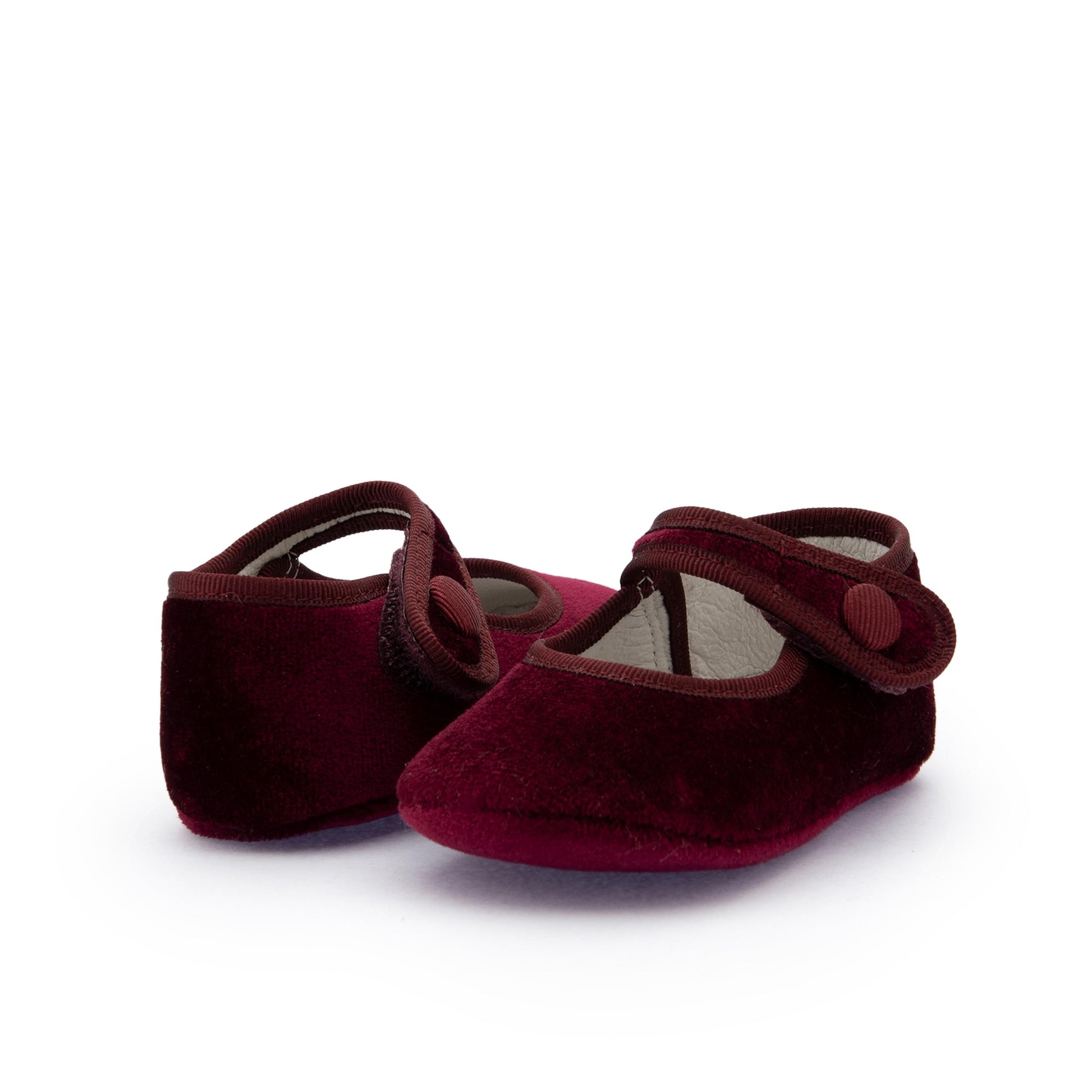 Mercedita burdeos con botón MP129 de Jeromín - MP129-13-2.jpg