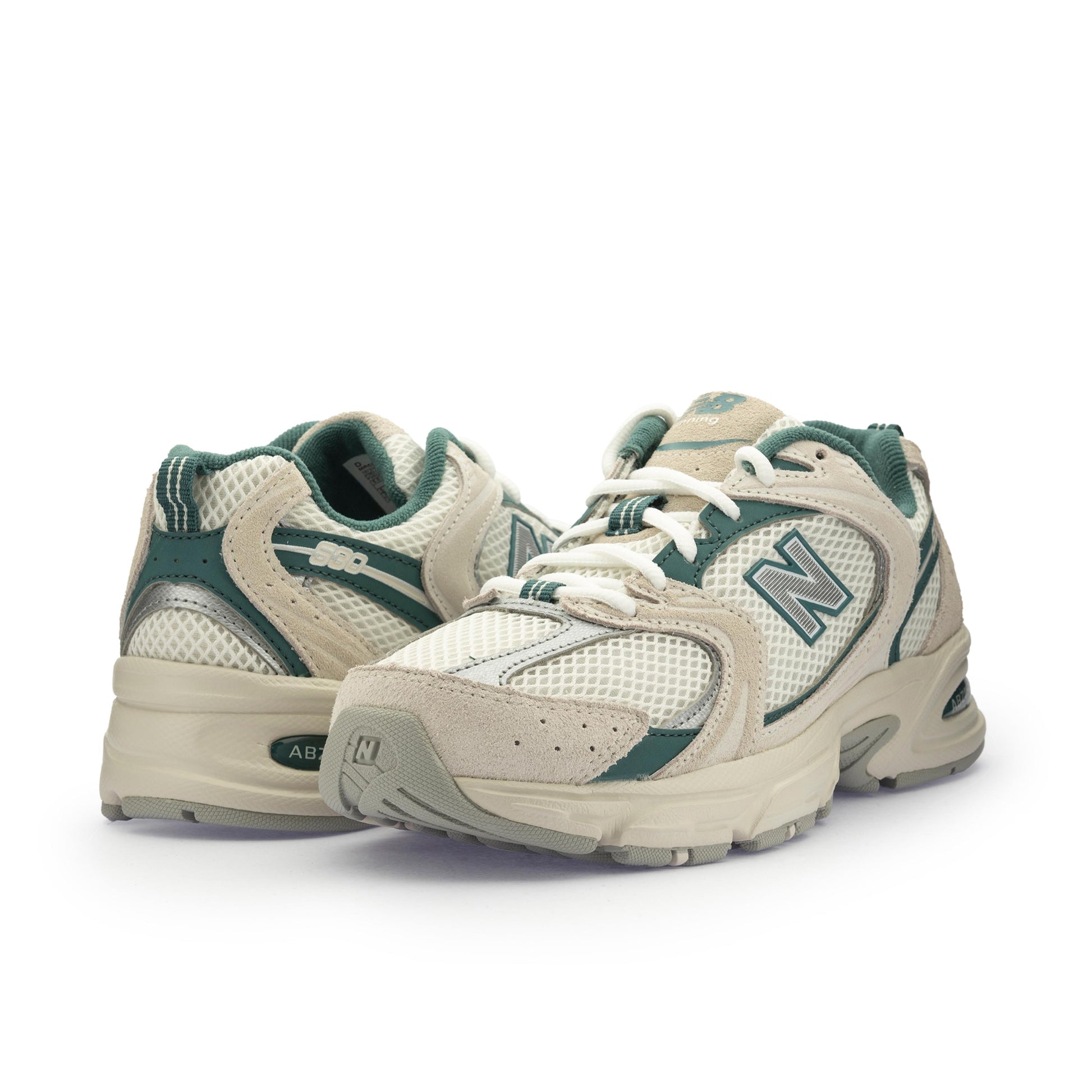 Deportiva beige/verde con cordón MR530QA de New Balance - MR530QA-470-2.jpg