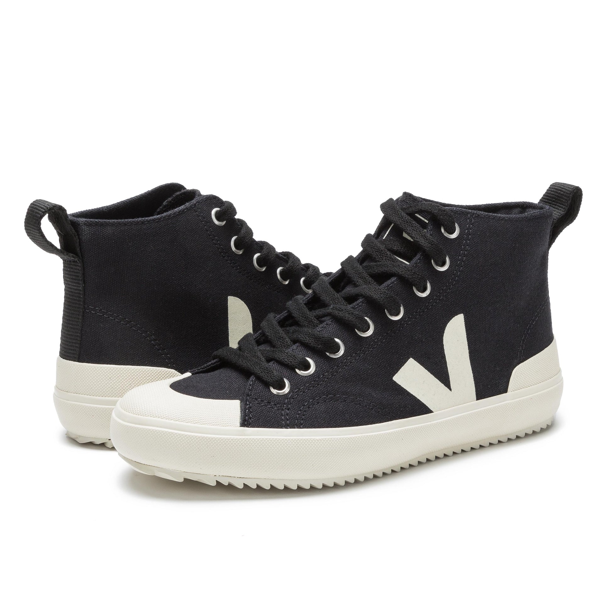 Bota casual negro con cordón NOVAHT de Veja - NOVAHT-20-2.jpg