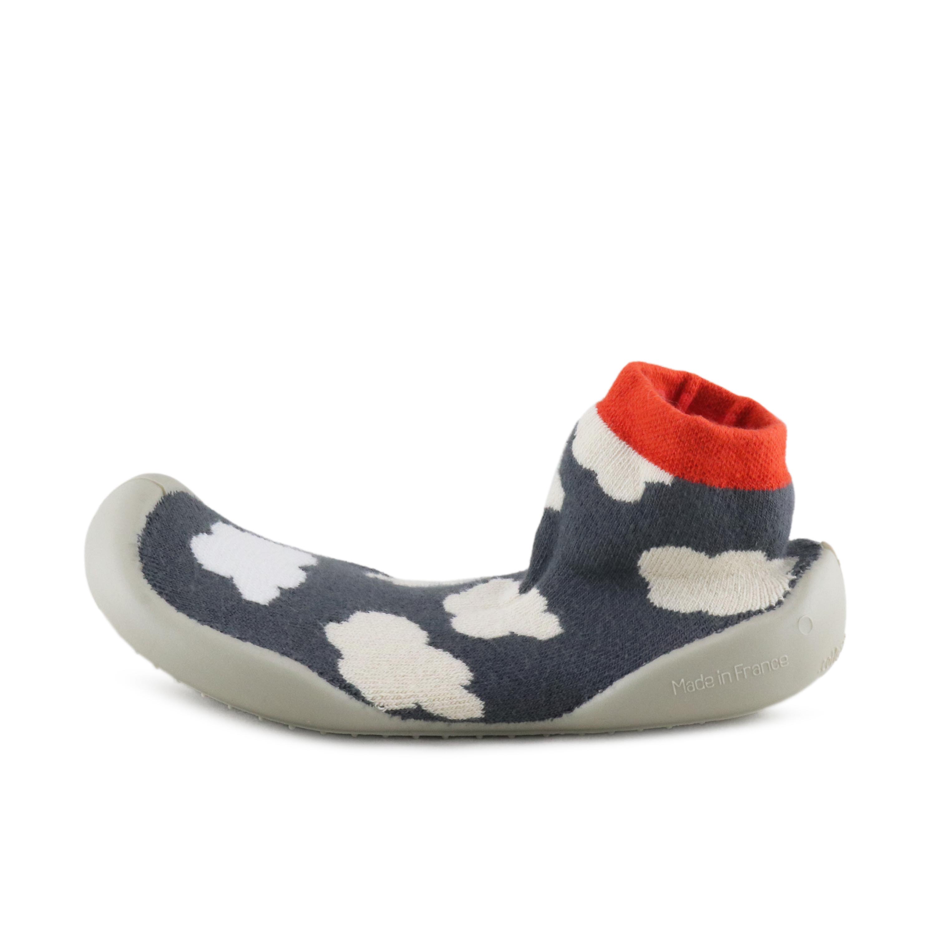 Zapatilla para casa cerrada gris E5493B de Collégien - E5493B-16-1.jpg