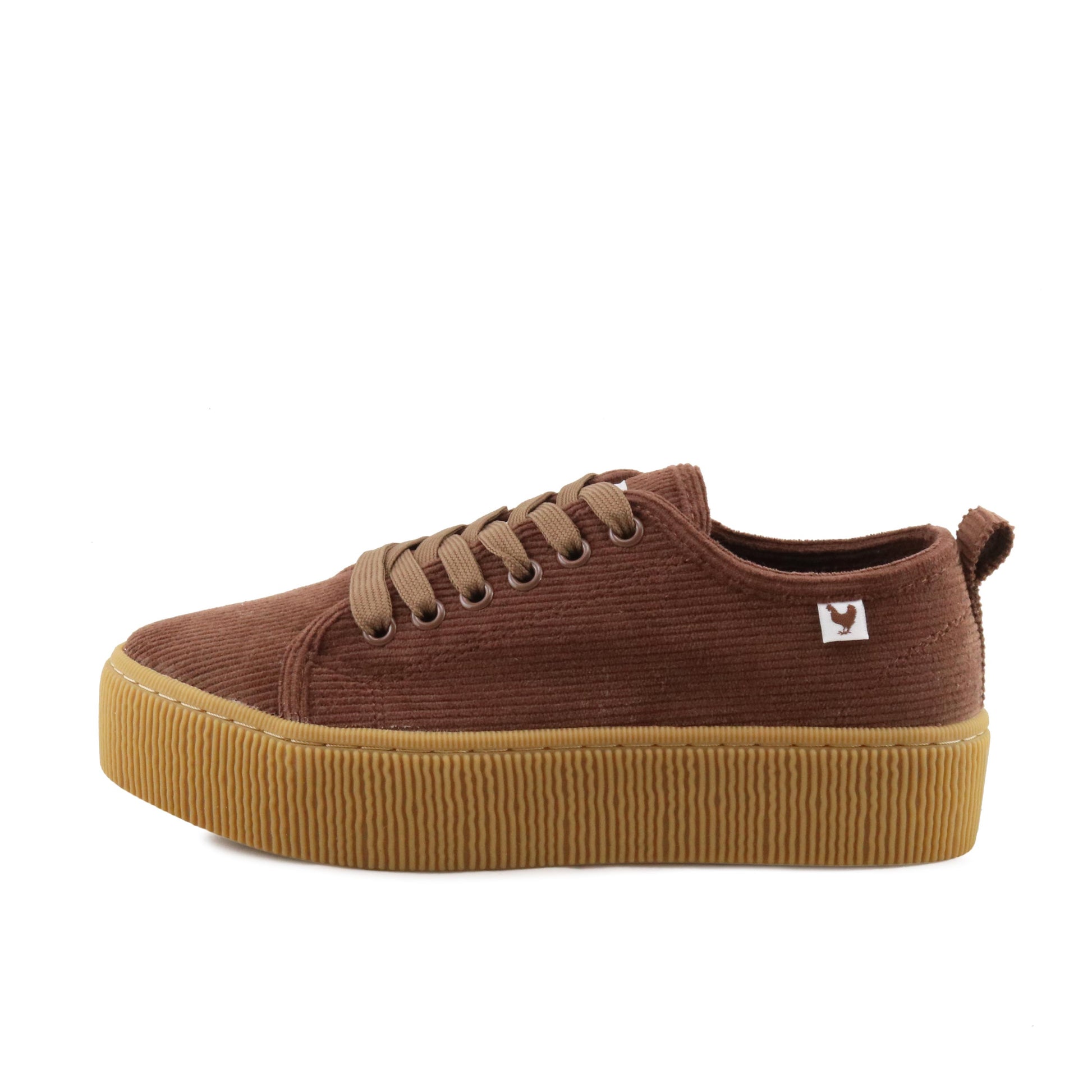 Zapatilla camel con cordón PAM de Walk in Pitas - PAM-67-1.jpg