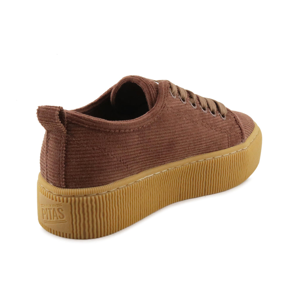 Zapatilla camel con cordón PAM de Walk in Pitas - PAM-67-3.jpg