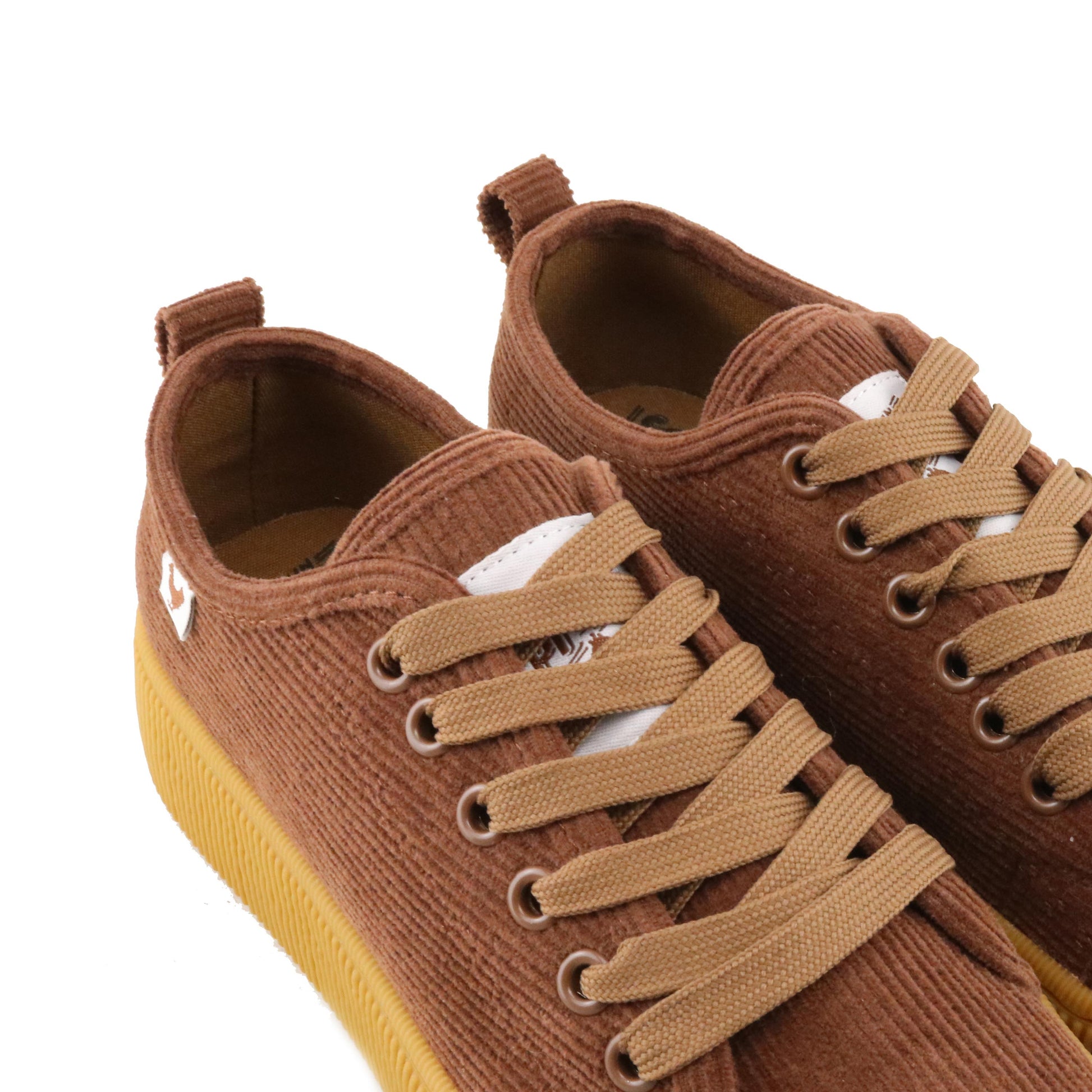 Zapatilla camel con cordón PAM de Walk in Pitas - PAM-67-6.jpg