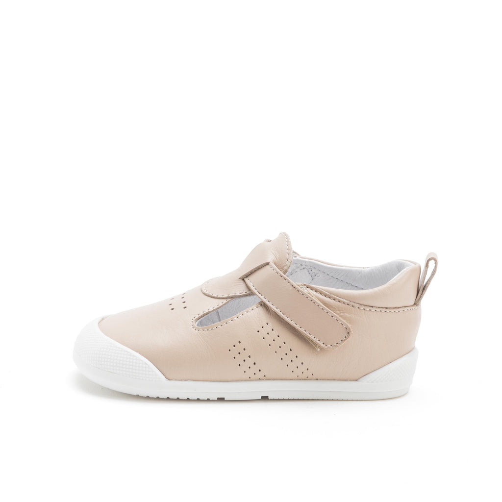 Pepito barefoot beige oscuro con velcro PP974 Blanditos - PP974-0-1.jpg