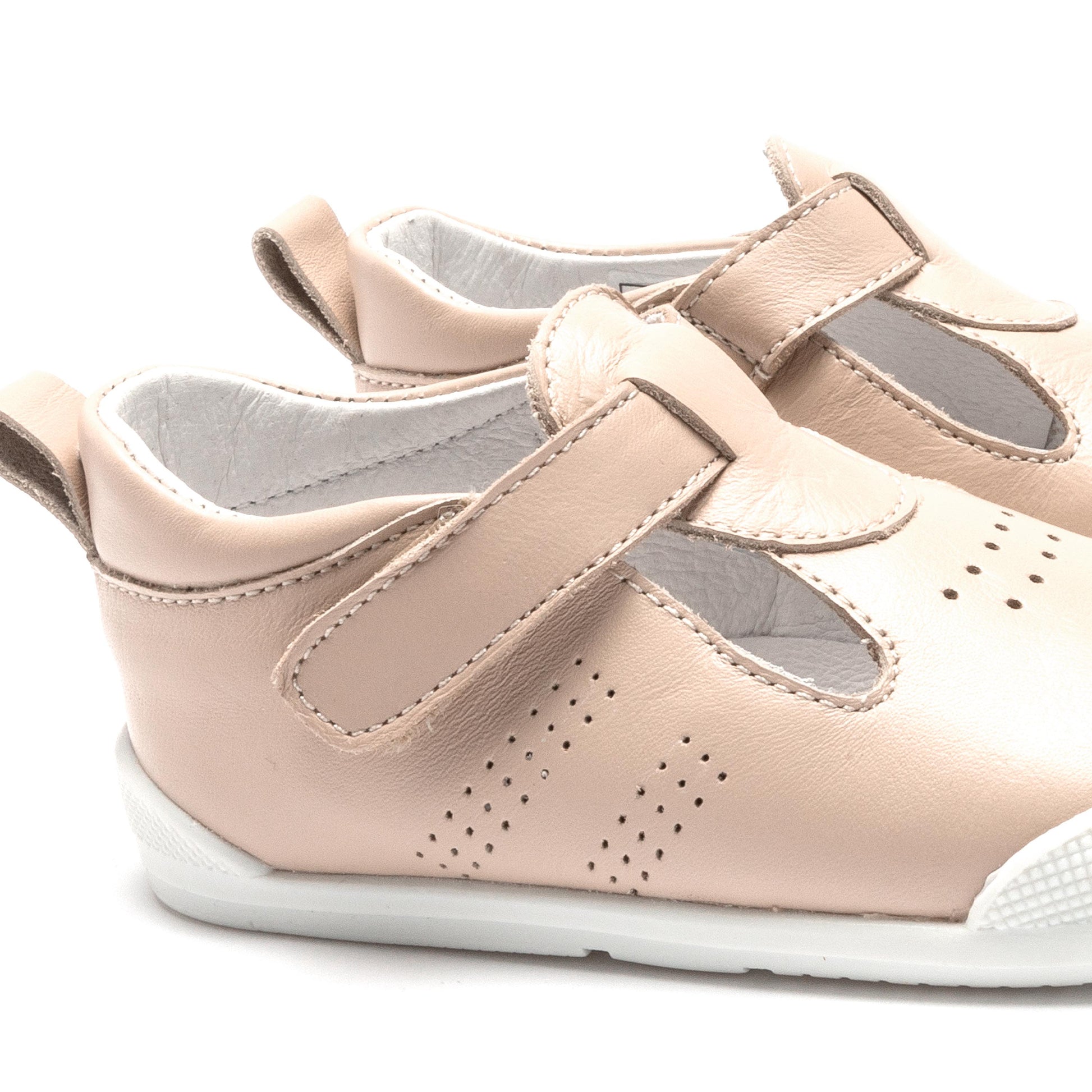 Pepito barefoot beige oscuro con velcro PP974 Blanditos - PP974-0-5.jpg