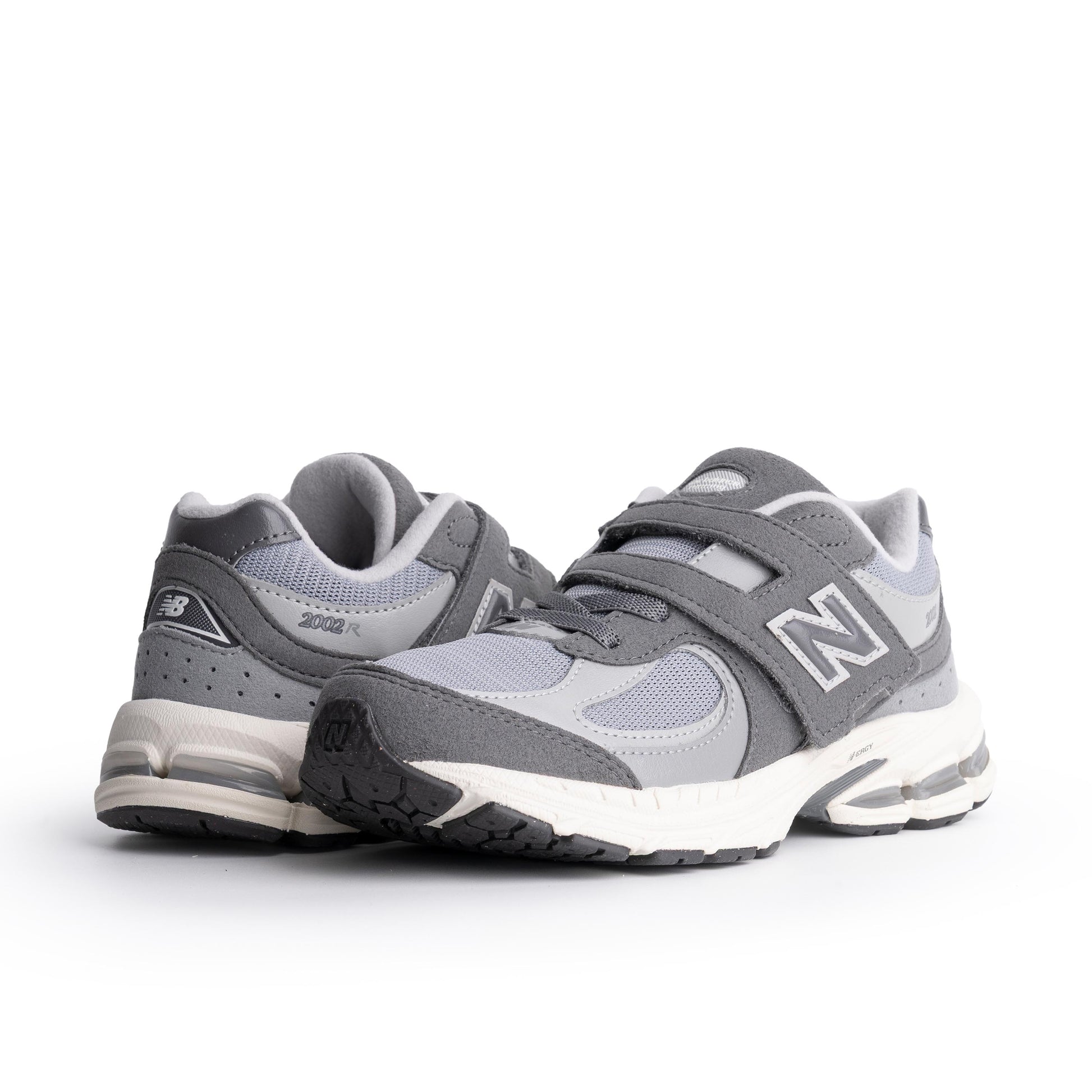 Deportiva gris medio PV2002CF New Balance