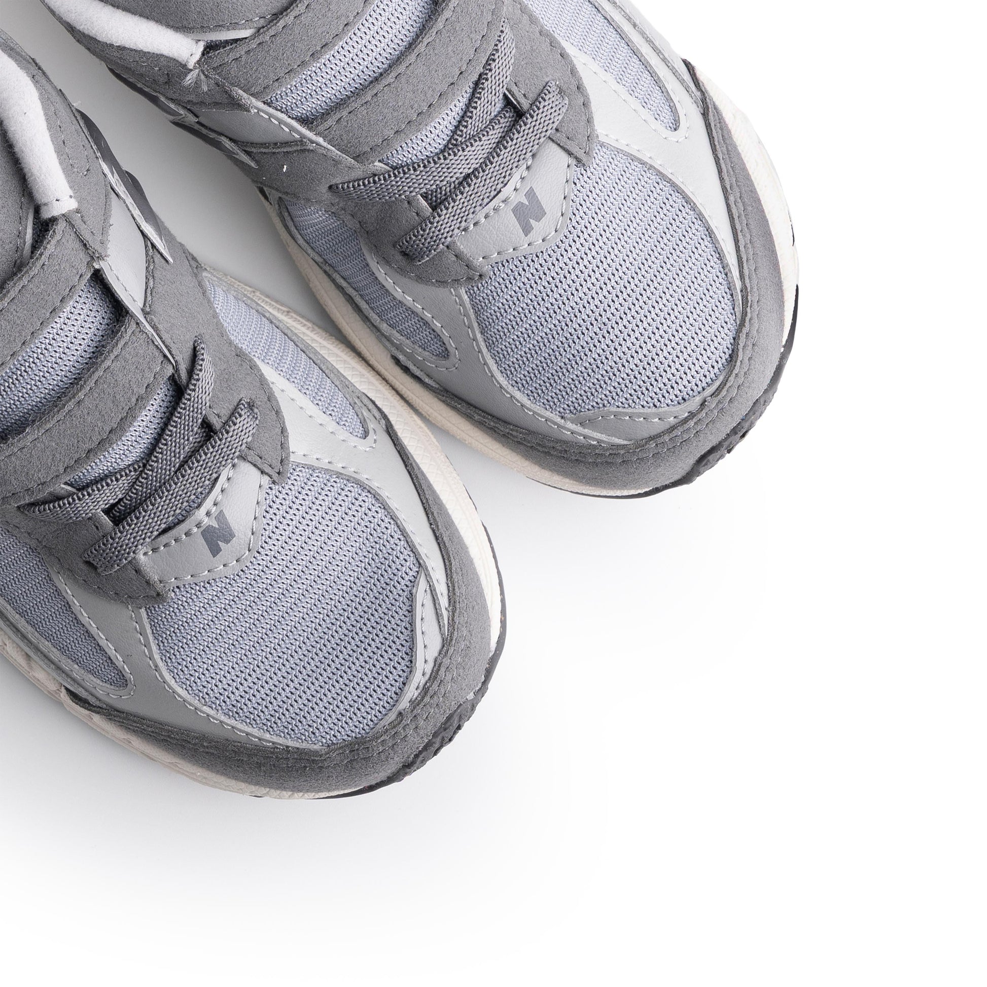 Deportiva gris medio PV2002CF New Balance