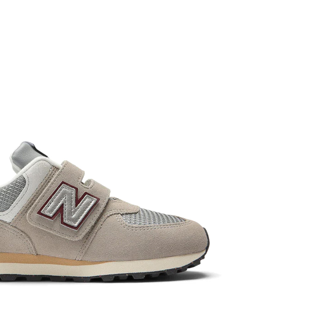 Deportiva topo PV574SKB New Balance