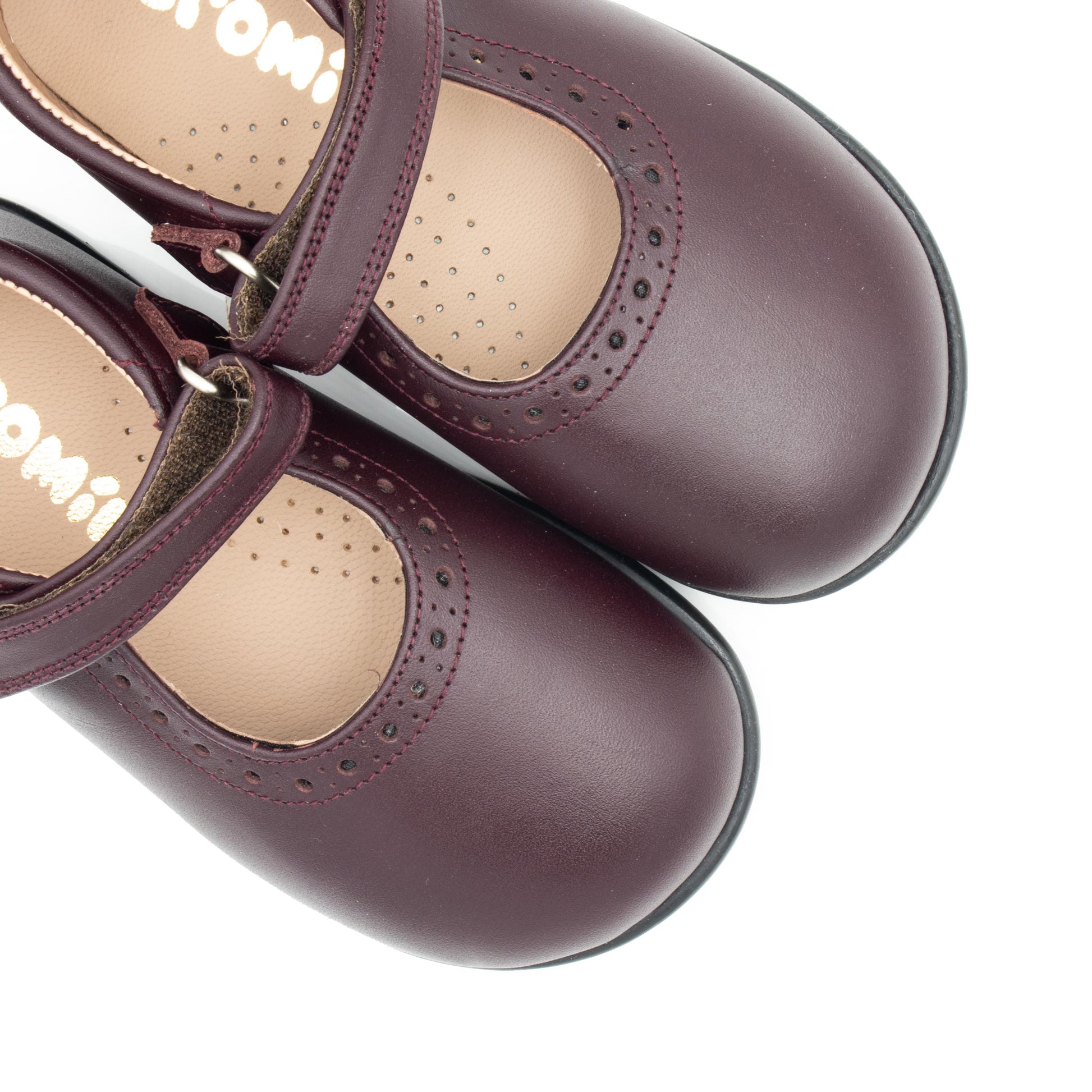Mercedita barefoot burdeos R246 Jeromín