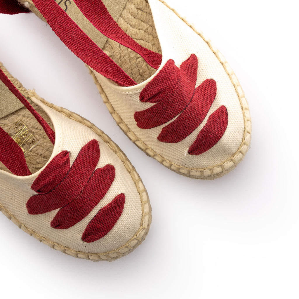 Alpargata cerrada crudo/burdeos de cintas REGCORTA Pepa&Cris - REGCORTA-583-6.jpg