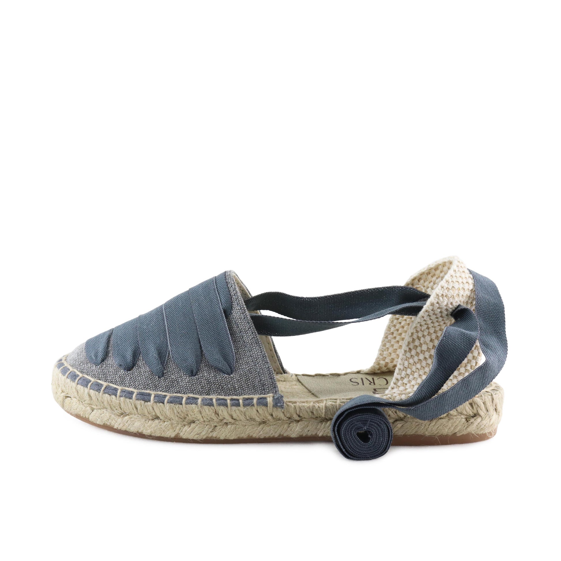 Alpargata cerrada gris lavado de cintas REGIONAL Pepa&Cris - REGIONAL-131-1.jpg