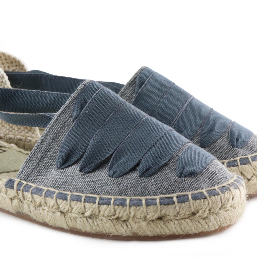 Alpargata cerrada gris lavado de cintas REGIONAL Pepa&Cris - REGIONAL-131-5.jpg