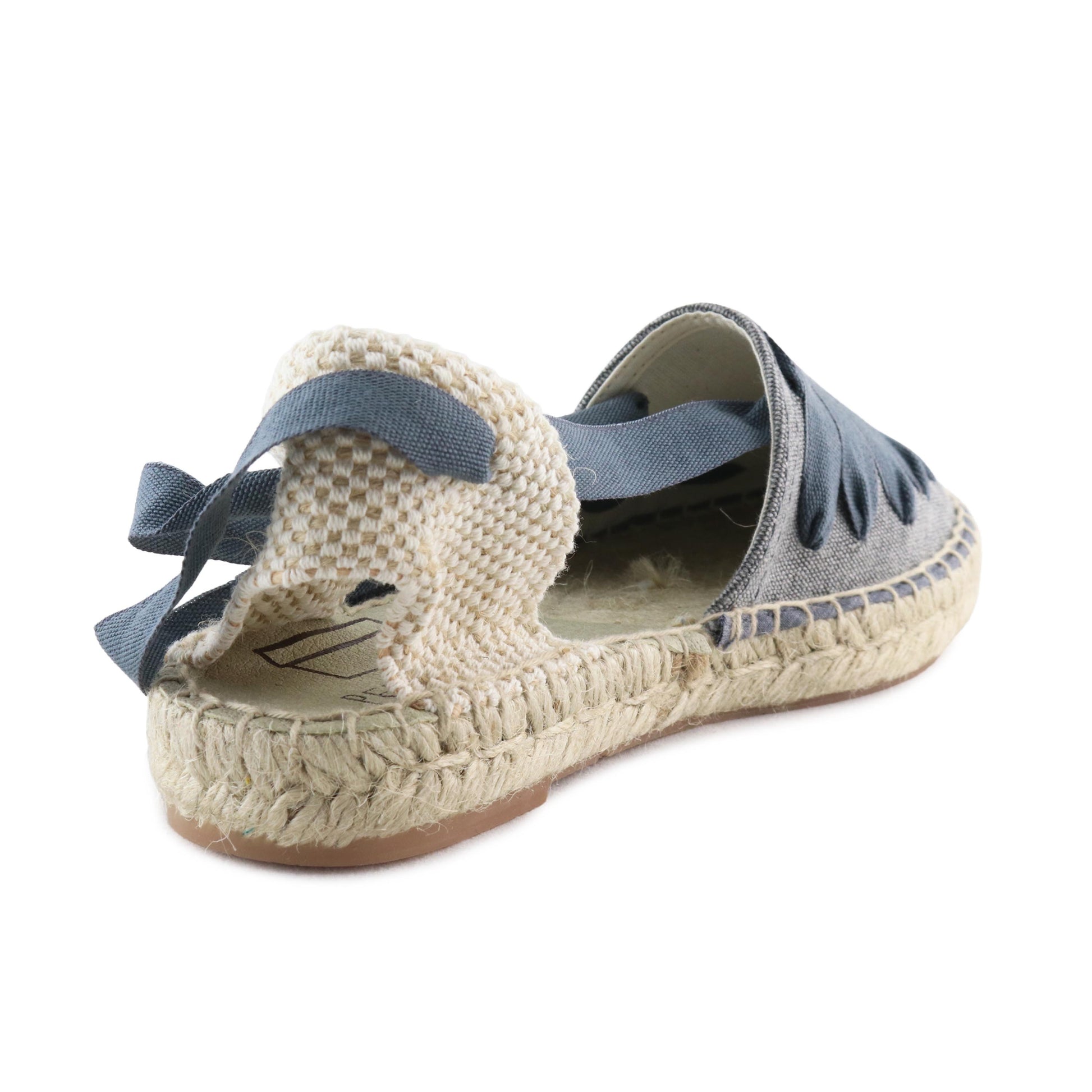 Alpargata cerrada gris lavado de cintas REGIONAL Pepa&Cris - REGIONAL-131-3.jpg