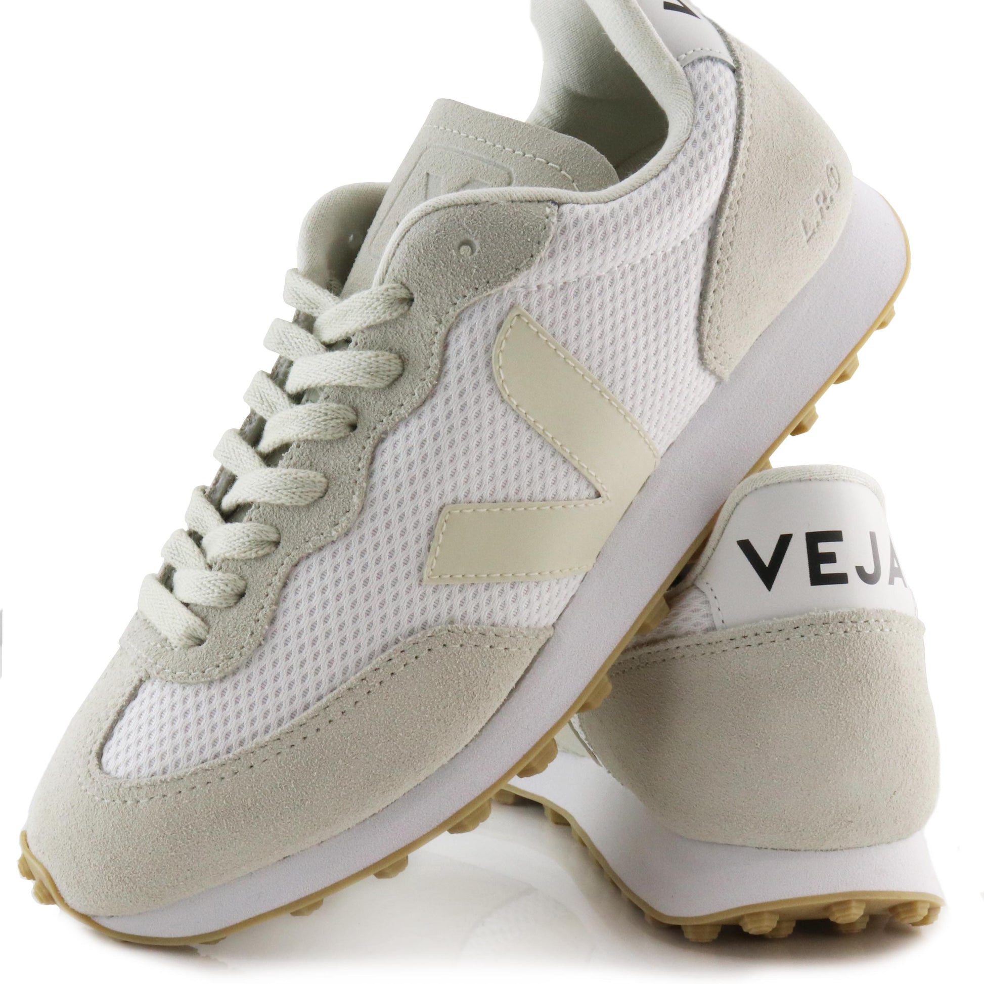 Deportiva natural con cordón RIOBRANCO de Veja - RIOBRANCO-418-6.jpg
