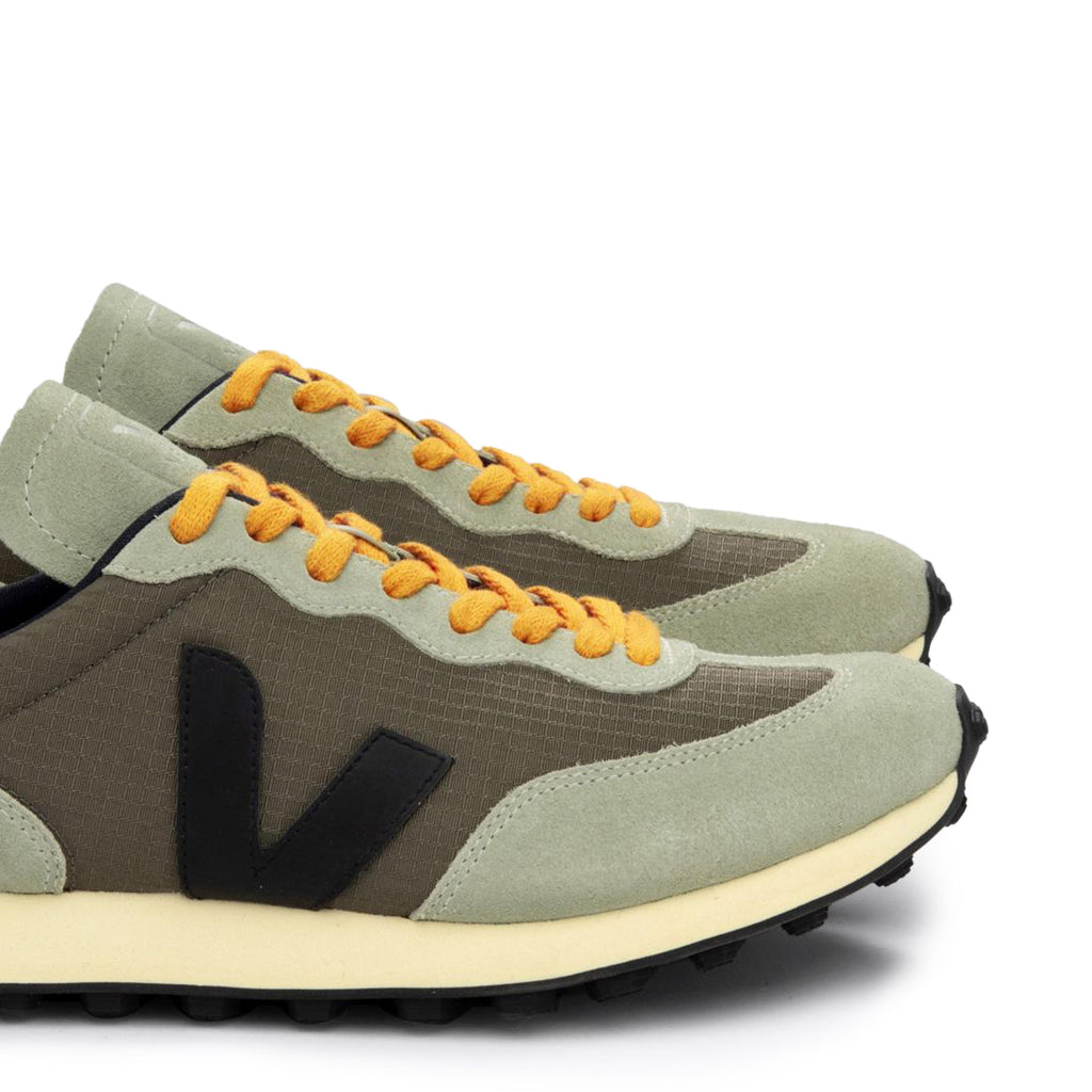 Deportiva kaki/negro con cordón RIOBRANCO de Veja - RIOBRANCO-420-6.jpg