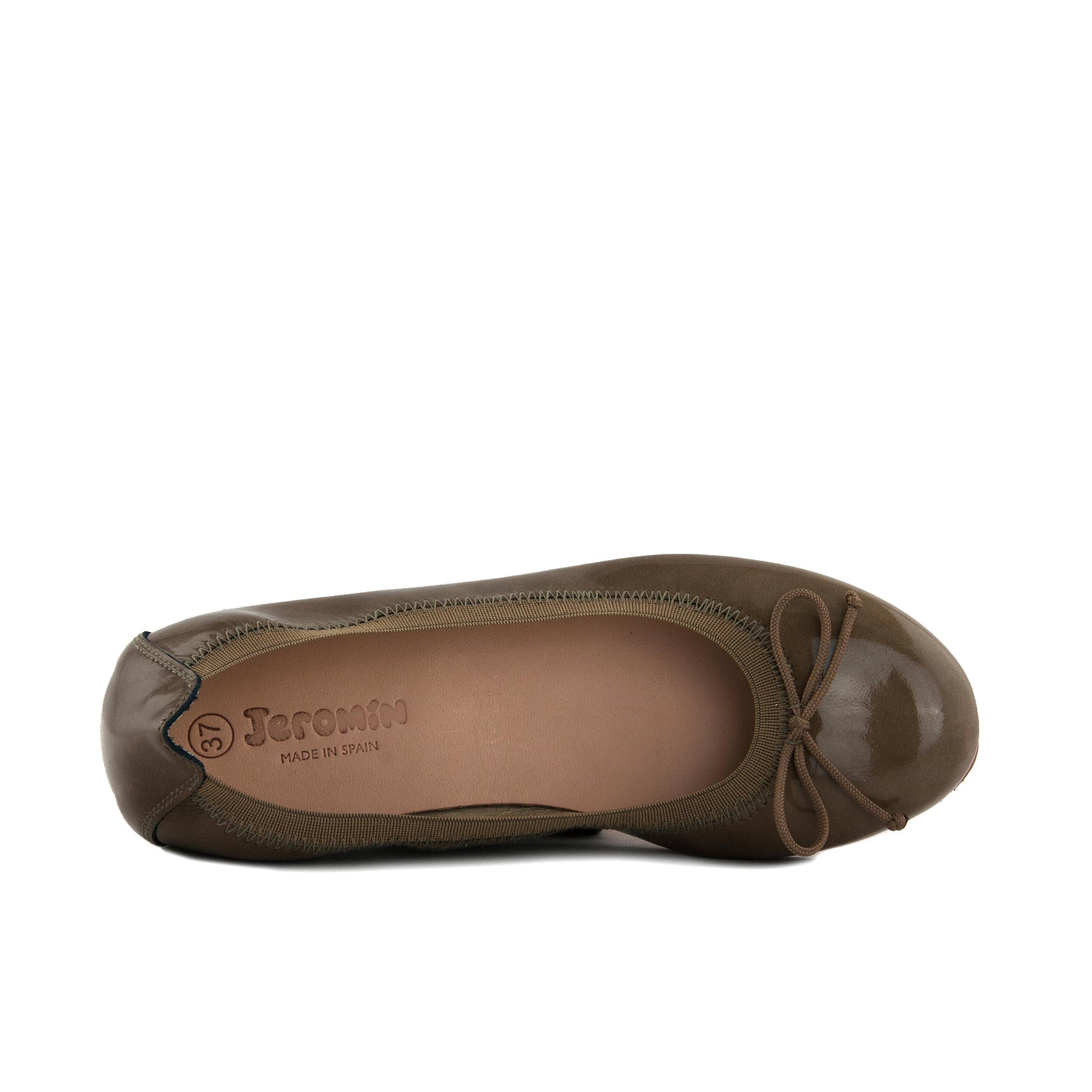 Bailarina charol corteza con lazo ROLL-CH de Jeromín - ROLL-CH-246-5.jpg