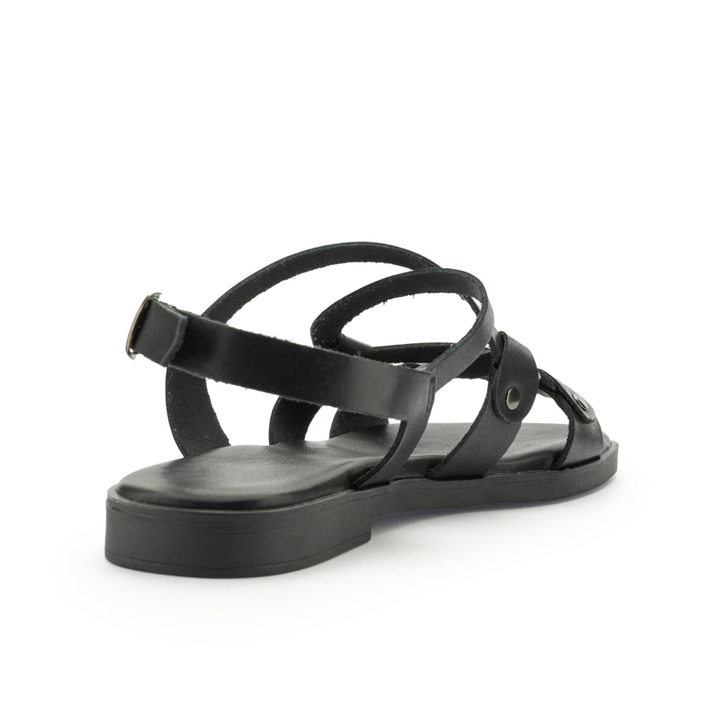 Sandalia plana negro con hebilla S34418 de Pepa & Cris - S34418-20-3.jpg