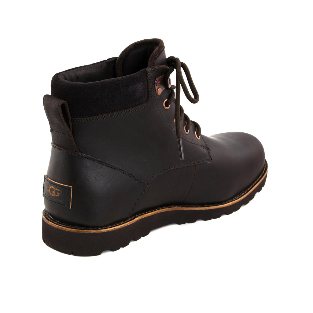 Bota marrón oscuro con cordón SETTON de UGG - SETTON-62-3.jpg
